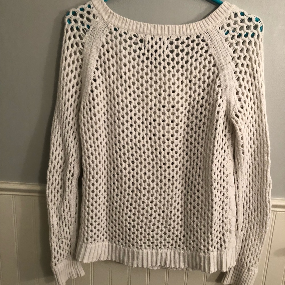 sweater - Picture 3 of 3